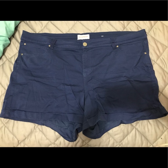 molly and isadora Pants - Navy shorts